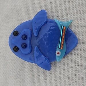 Glass Otter & Fish Brooch Handmade